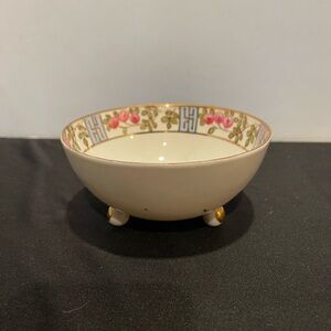 Vintage Nippon Footed Bowl 5”